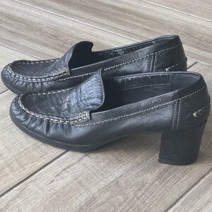 Liz Claiborne Black Leather Block Heel Moccasin Loafers 8